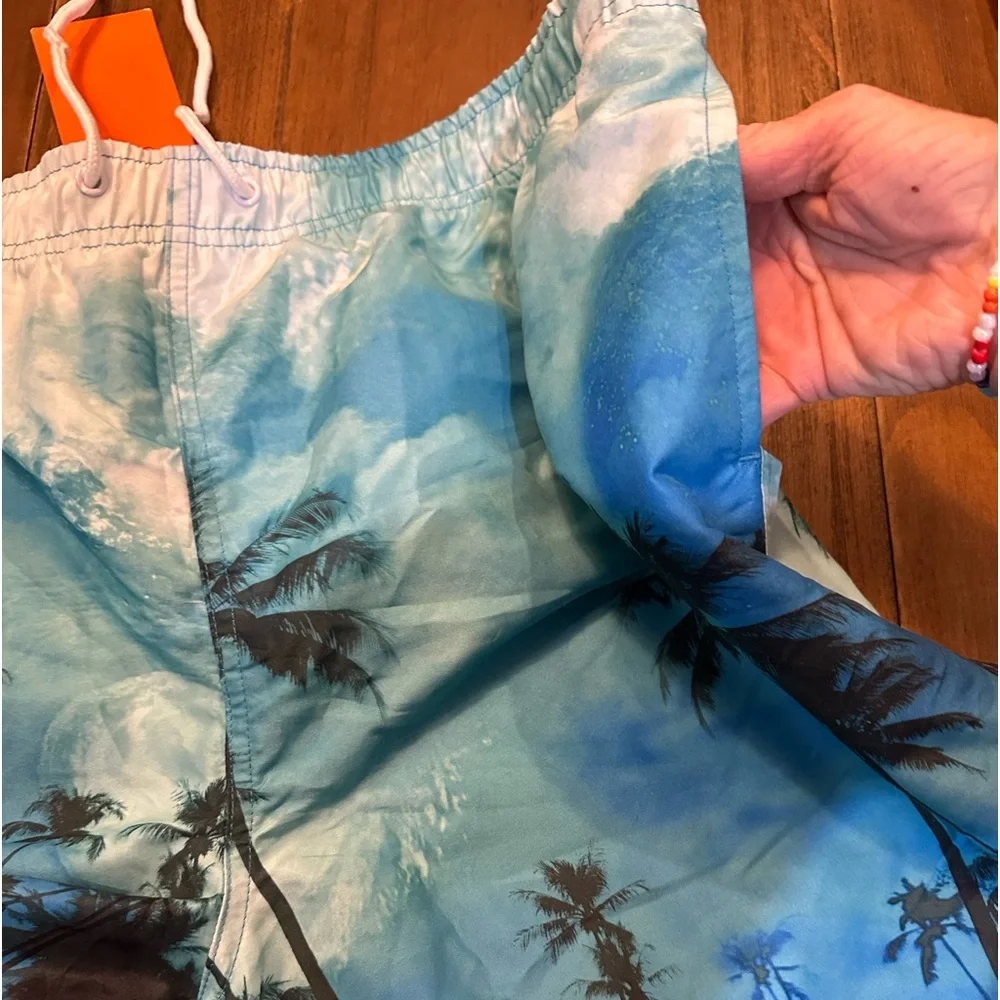 Men’s Veccoberry swim trunks, blue with palm trees ‎ size XXL